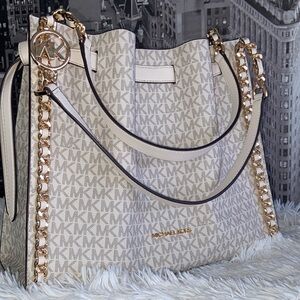 Michael Kors Mina Large Signature Logo Chain Shoulder Bag